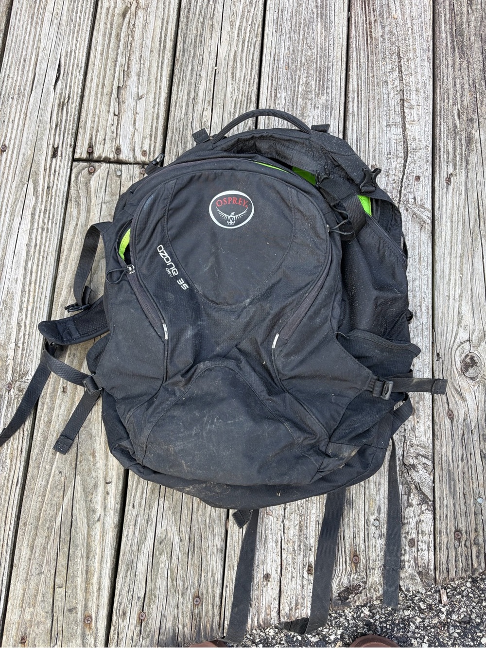 OSPREY Black Backpack with Lime Accent - Men’s Daypack